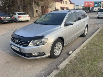 Авто Volkswagen Passat 2011 № 7635326