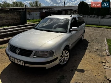 Авто Volkswagen Passat 2000 № 7635450