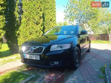 Авто Volvo V50 2012 № 7635554
