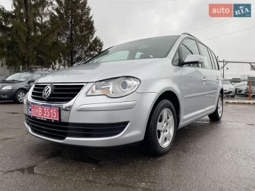 Авто Volkswagen Touran 2008 № 7635580