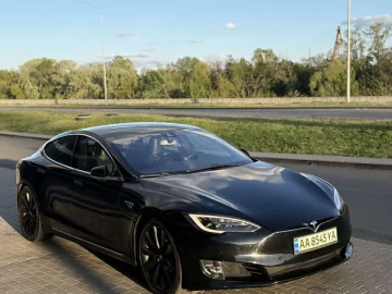 Авто Tesla Model S 2015 № 7635687