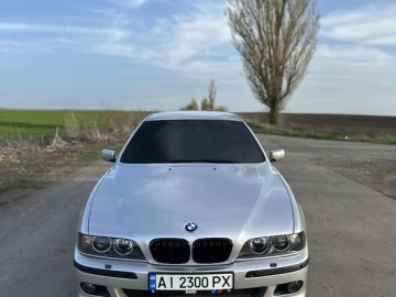 Авто BMW 5 Series 2002 № 7635830
