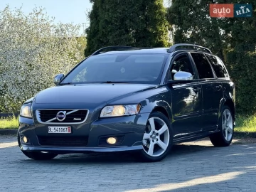 Авто Volvo V50 2011 № 7635858