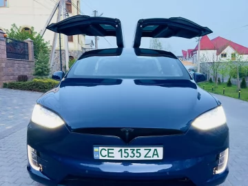 Авто Tesla Model X 2017 № 7635968