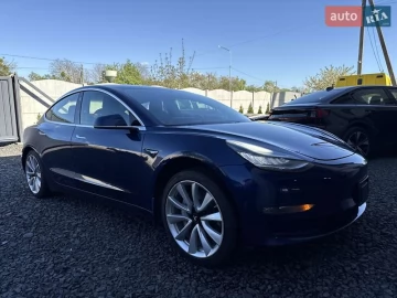 Авто Tesla Model 3 2018 № 7635986