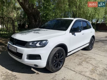 Авто Volkswagen Touareg 2013 № 7636052