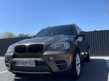 Авто BMW X5 2010 № 7636120