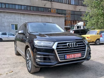 Авто Audi Q7 2017 № 7636165