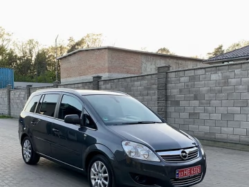 Авто Opel Zafira 2010 № 7636357