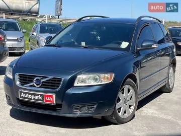 Авто Volvo V50 2011 № 7636369