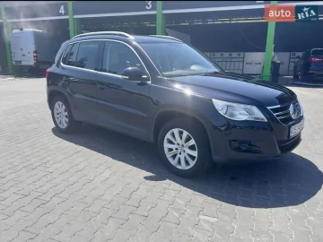 Авто Volkswagen Tiguan 2010 № 7636390