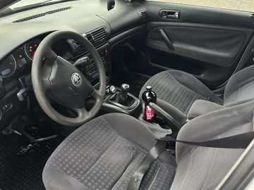 Авто Volkswagen Passat 2001 № 7636417