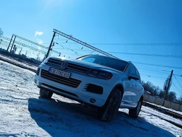 Авто Volkswagen Touareg 2014 № 7636491
