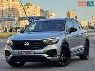 Авто Volkswagen Touareg 2018 № 7636504