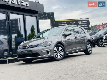 Авто Volkswagen E-Golf 2016 № 7636583