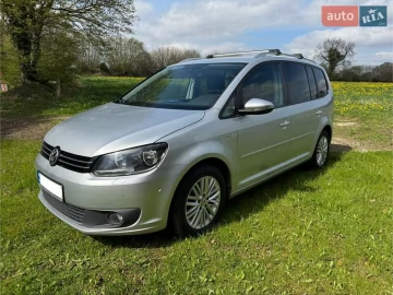 Авто Volkswagen Touran 2015 № 7636852