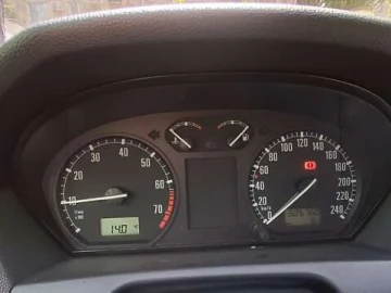 Авто Skoda Fabia 2000 № 7636921