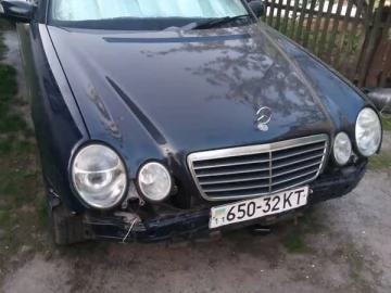Авто Mercedes E-Class 2000 № 7637070