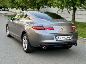 Авто Renault Laguna 2010 № 7637149