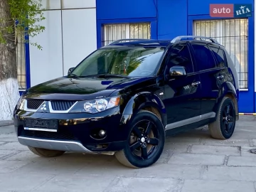 Авто Mitsubishi Outlander Xl 2008 № 7637163