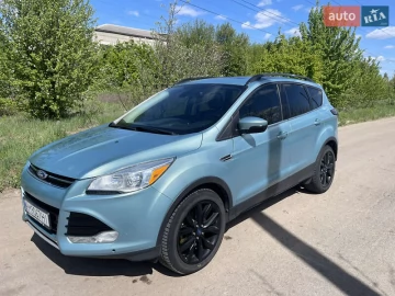 Авто Ford Escape 2013 № 7637212