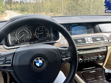Авто BMW 7 Series 2010 № 7637246