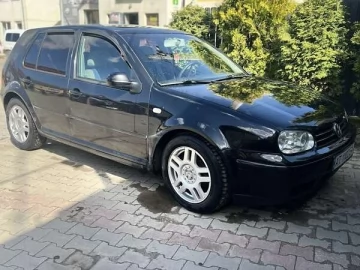Авто Volkswagen Golf 2000 № 7637282