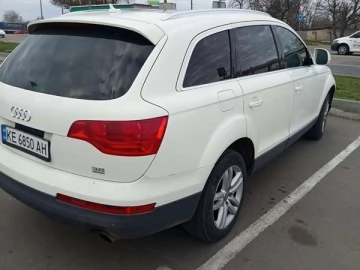 Авто Audi Q7 2008 № 7637357