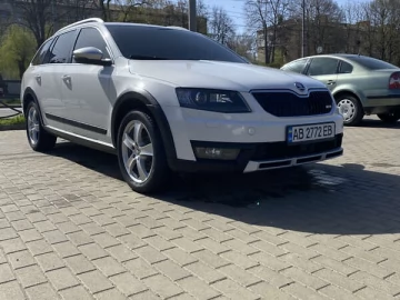 Авто Skoda Octavia Scout 2016 № 7637411