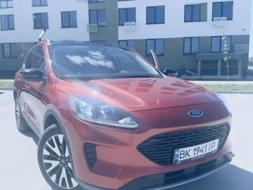 Авто Ford Escape 2019 № 7637439