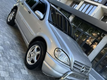 Авто Mercedes M-Class 2001 № 7637500