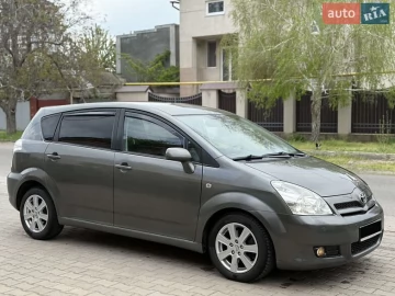 Авто Toyota Corolla Verso 2006 № 7637768