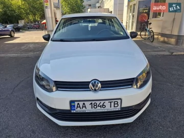 Авто Volkswagen Polo 2017 № 7637776