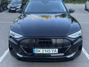Авто Audi E-Tron Sportback 2020 № 7637922