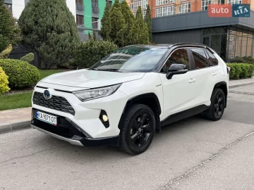 Авто Toyota Rav4 2021 № 7637926