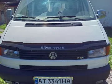 Авто Volkswagen Transporter 2000 № 7638005