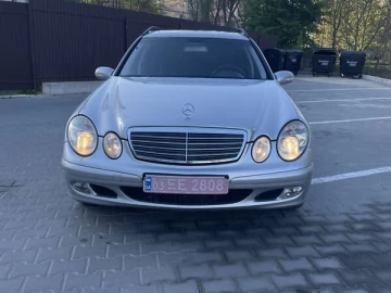 Авто Mercedes E-Class 2004 № 7638008