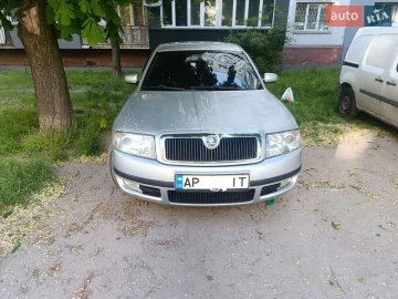 Авто Skoda Superb 2004 № 7638010