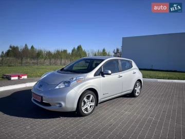 Авто Nissan Leaf 2015 № 7638023