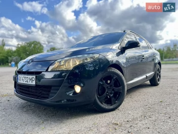 Авто Renault Megane 2011 № 7638049