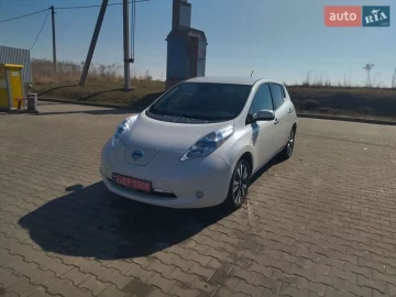 Авто Nissan Leaf 2015 № 7638067