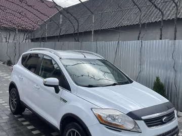 Авто Ford Kuga 2010 № 7638084