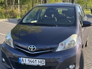 Авто Toyota Yaris 2012 № 7638085