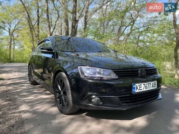 Авто Volkswagen Jetta 2013 № 7638095