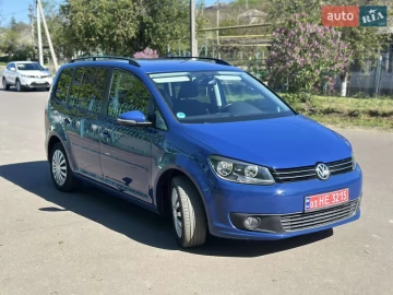 Авто Volkswagen Touran 2011 № 7638119