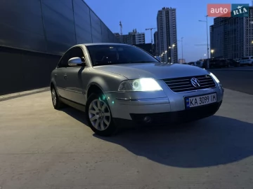Авто Volkswagen Passat 2004 № 7638258