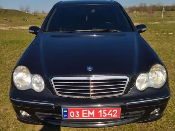 Авто Mercedes C-Class 2005 № 7638349