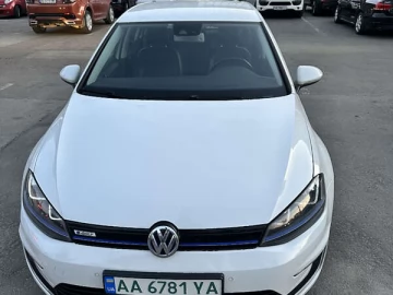 Авто Volkswagen E-Golf 2014 № 7638377