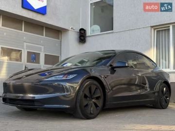 Авто Tesla Model 3 2024 № 7638474