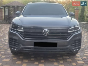 Авто Volkswagen Touareg 2021 № 7638477